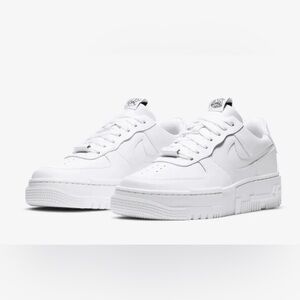 Nike Air Force 1 Pixel